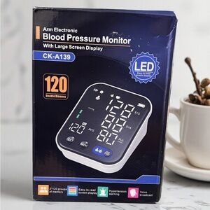 Arm Electronic Blood Pressure Monitor with Large Screen Display